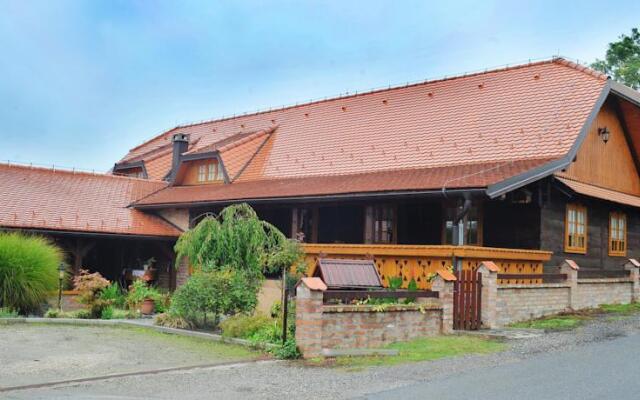 Country House Kod Strica