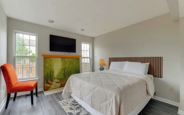 Close to Hospital & White Marsh! Rosedale Townhome