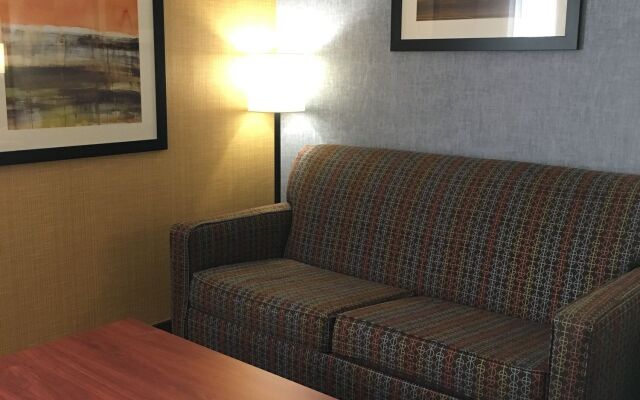 Best Western Plus Fresno Airport Hotel