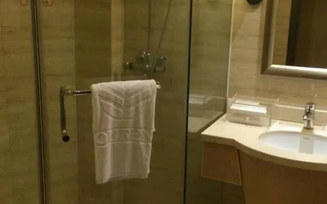 Youfeng Lakeview Hotel