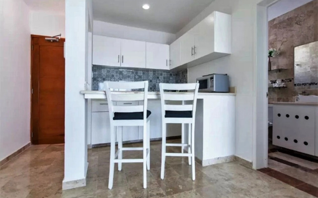 Coral Suites 5C by SunandSea