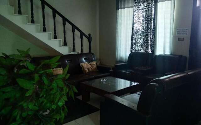 Evergreen Guest Lodge - EGL