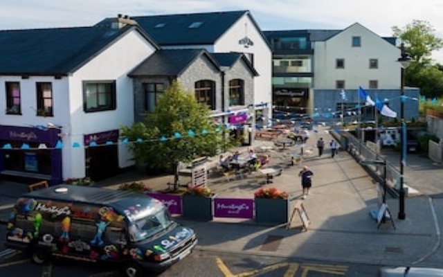The Courtyard Apartments
