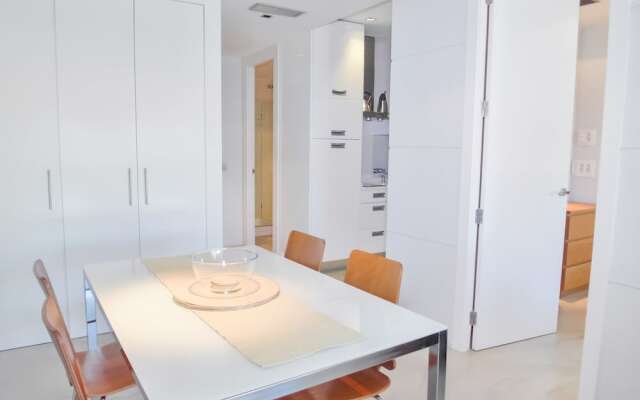 Dflat Escultor Madrid Apartments