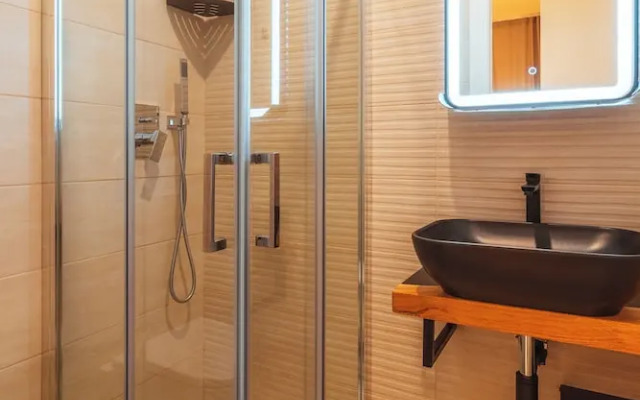 VL Luxury Apartment