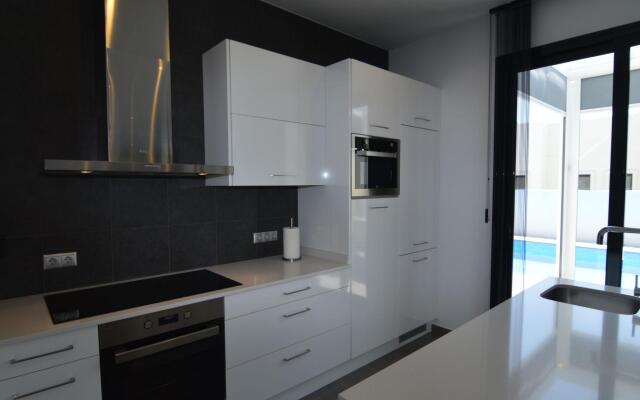 Modern Villa in San Fulgencio Valencia with Private Pool