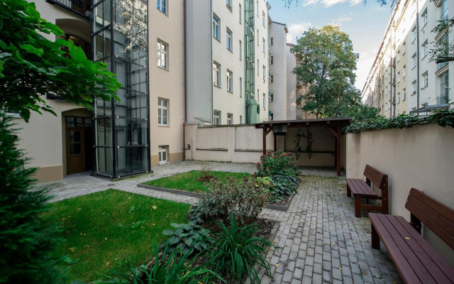 Residence Dobrovskeho 30