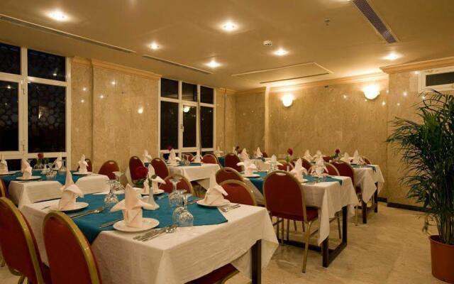 Haneen Al Firdous Hotel