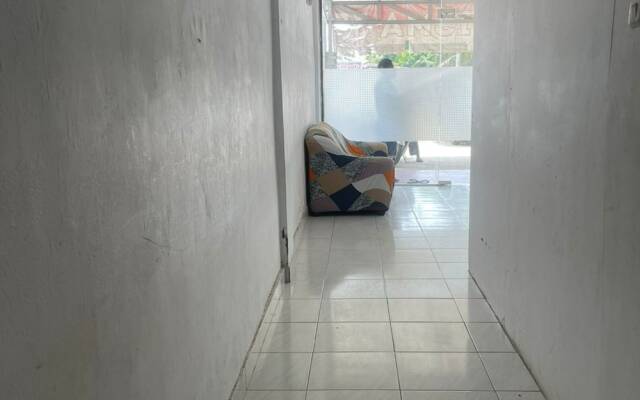 OYO 93192 Andesta Guest House SyariahNearAgrowisata Sungai Pinang Agro Nadin