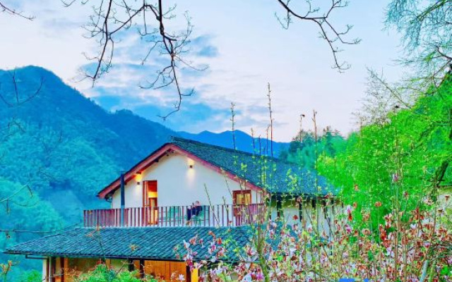 One Mountain Nine Houses – Outside – Hangzhou