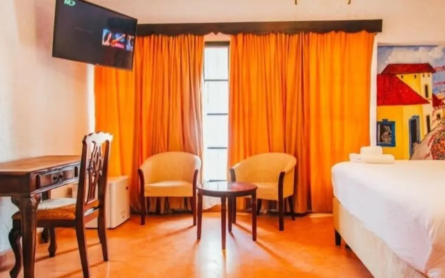Real Colonial Hotel