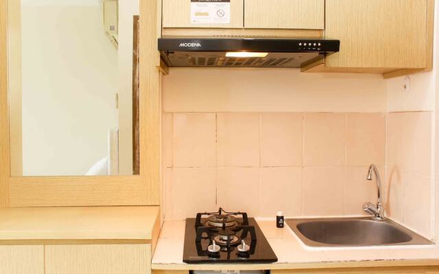 Homey And Comfort Studio At Tifolia Apartment