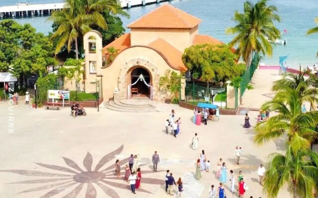 Condo Hacienda by TRVL2HM