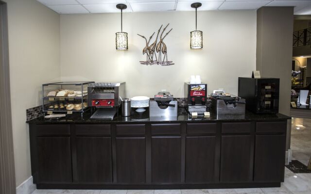 Best Western Plus Ambassador Suites Venice