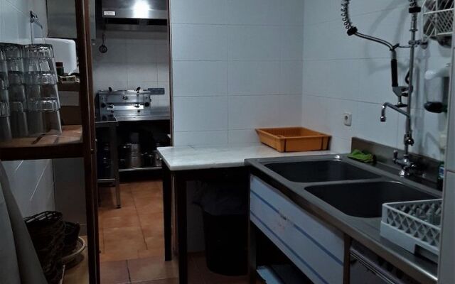 Albergue Rural Mandoia - Hostel