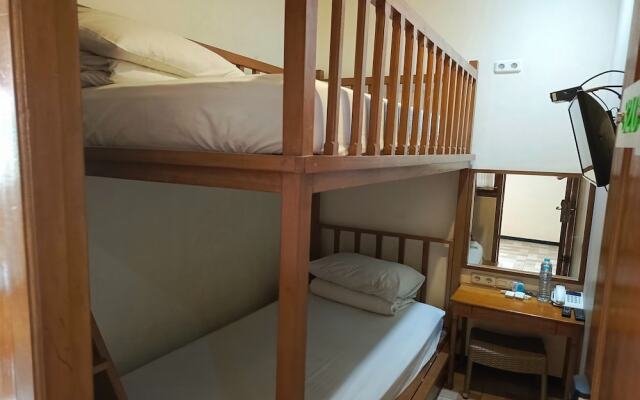 Java Capsule Hotel