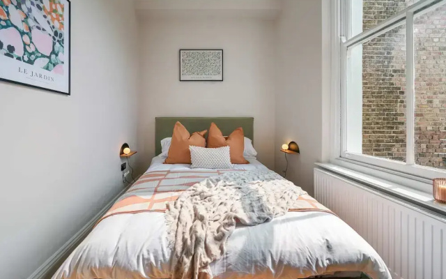 Modern 2 Bedroom Apartment in Notting Hill