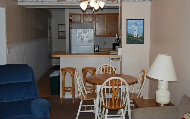 Pelican's Landing 216 - 2 Br Home