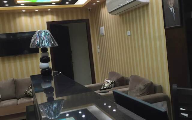 Al Haneen Hotel