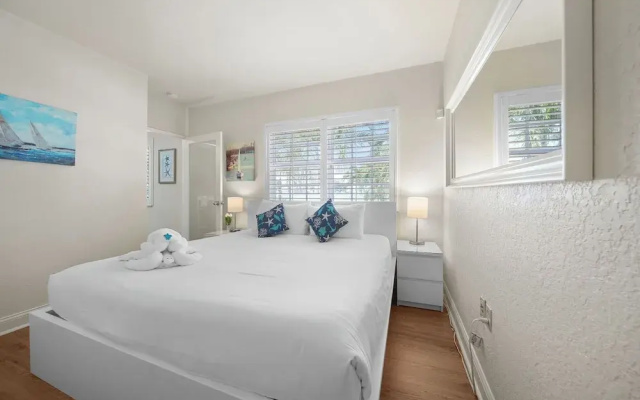 Hollywood Beach Bliss Villa Sleeps 10