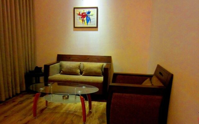 Le Tokyo Hotel Sanand