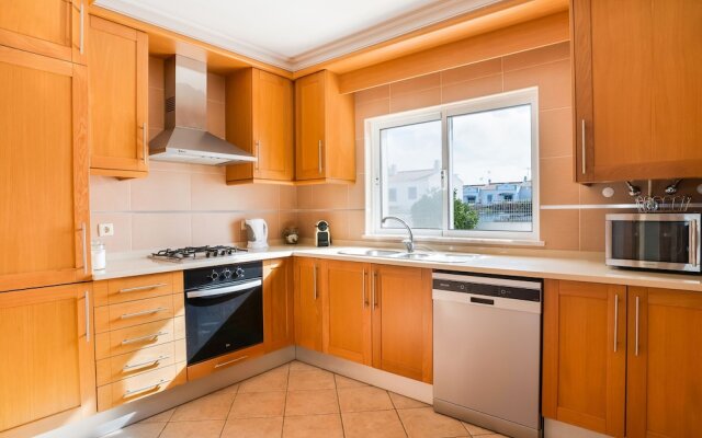 Captivating Holiday Home in Manta Rota With Swimming Pool