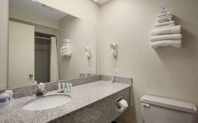 Travelodge by Wyndham Bracebridge