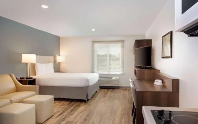 Extended Stay America Suites - Minneapolis - Fridley