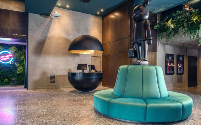 ONOMA Hotel