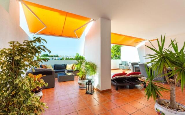 Disfruta amplio moderno y luminoso Golf Resort Torrequebrada