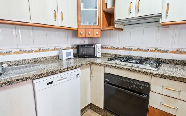 Graceful Bungalow in Santa Pola near Sea