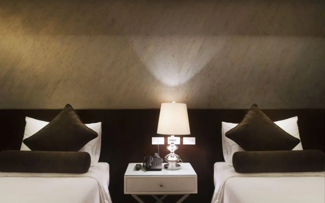 Grace Crown Hotel