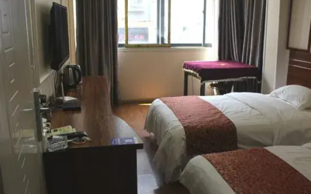 Changshun Jinglong Express Hotel