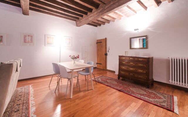 Short Walk to The Duomo Cozy 1BD Apt