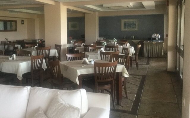 Almyra Hotel