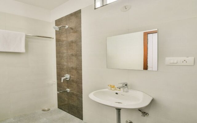 Capital O 40000 The Sejour