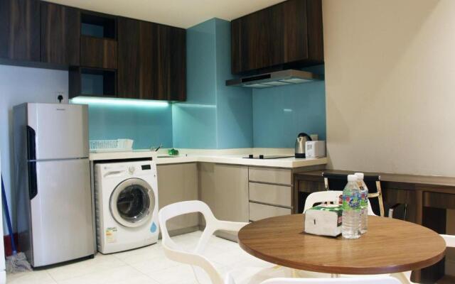 D'Majestic Place by Widebed