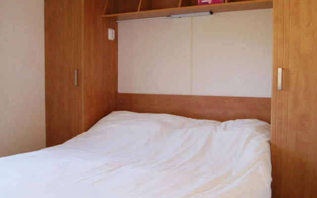 Cozy Chalet in Appelscha with Garden