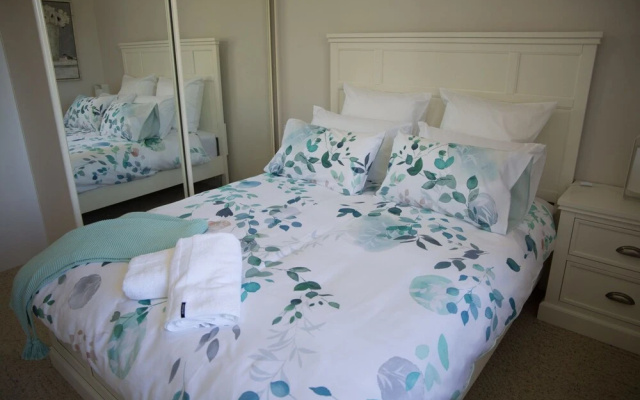 Vista at Nelson Bay – Guest Rooms – Nelson Bay