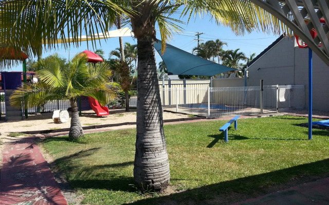 Tropic Coast Motel