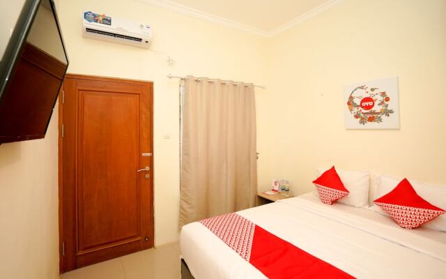 Oyo 1018 Penginapan Darma Ii