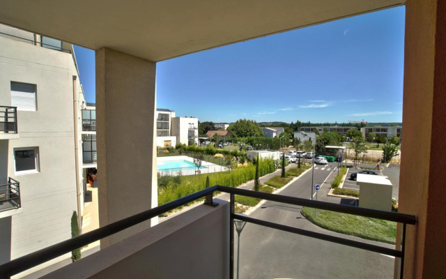 Kosy Aparthotel Campus del Sol Esplanade