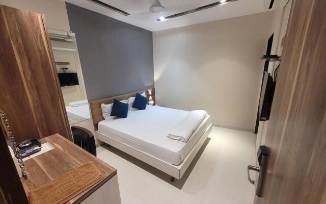 Hotel Heritage - Near Trade Center, Visa Consulate BKC