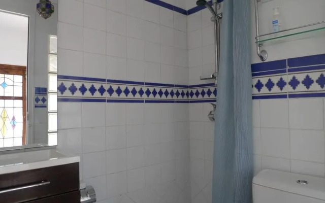 Alhambra Hill Apartments