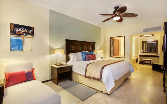 Casa Dorada Los Cabos Resort & Spa