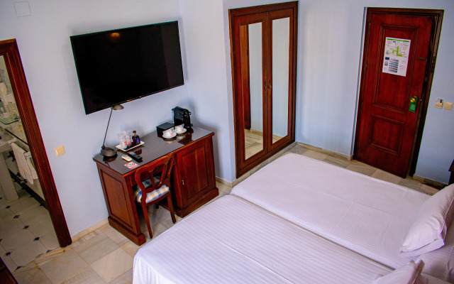 Hotel Playa De Regla