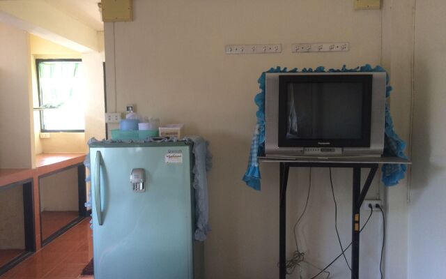 Pravee House
