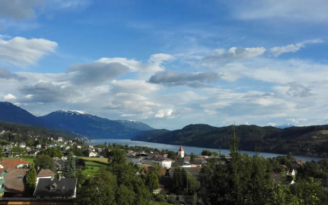 See:Zeit Das_Ferienhaus