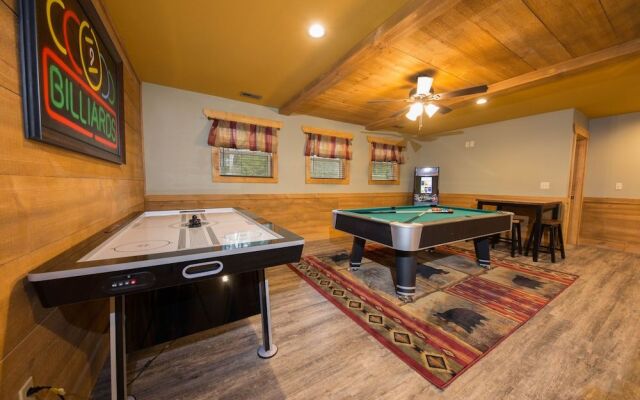 Splash Mountain Lodge