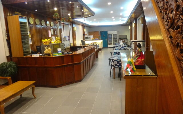 Chit Sayar Hotel